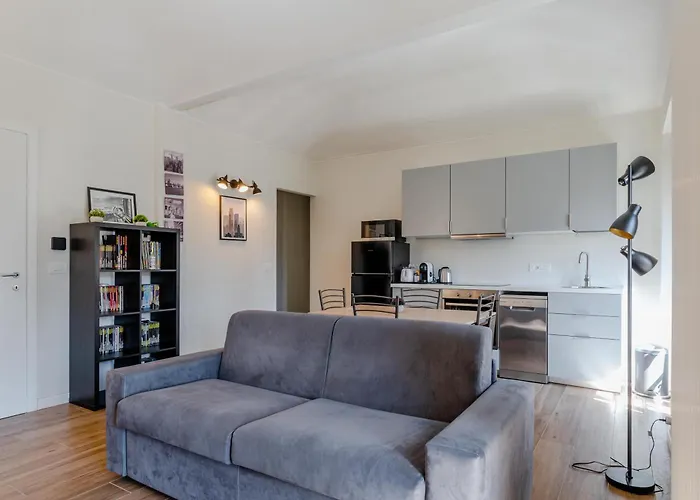 Dal Vassalli Eandi By Happyhostorino