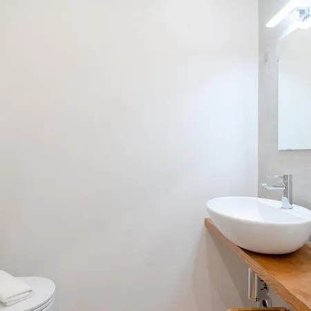 Dal Vassalli Eandi By Happyhostorino Apartment *